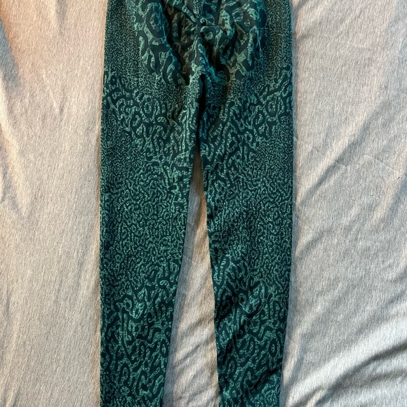 Gymshark Adapt Seamless Leggings - Picture 3 of 6